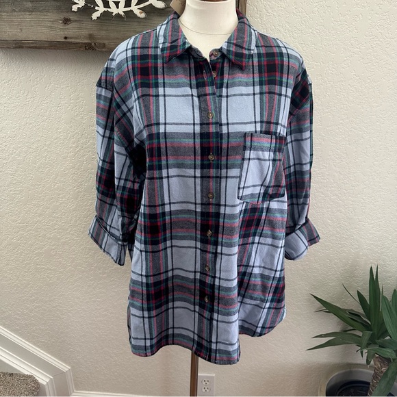 Universal Thread Tops - Target universal thread Blue and Red Plaid flannel cotton Shirt size L NWT